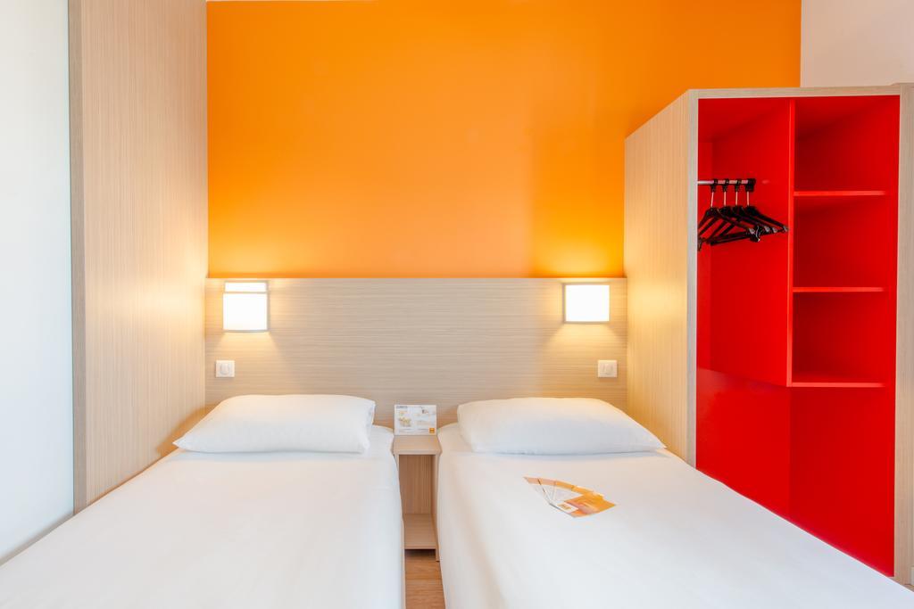 Hotel Eco La Rochelle Centre Les Minimes Ла-Рошель Экстерьер фото